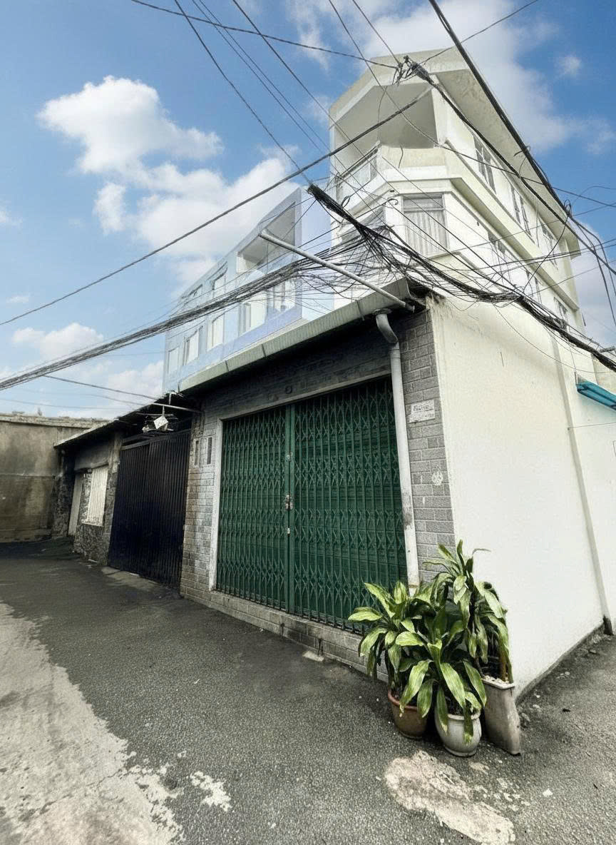 Vừa ở vừa cho thuê 120m² gần bệnh viện đa khoa Thủ Đức – 3 tầng – dòng tiền 30tr/th – chỉ 5.8tỷ