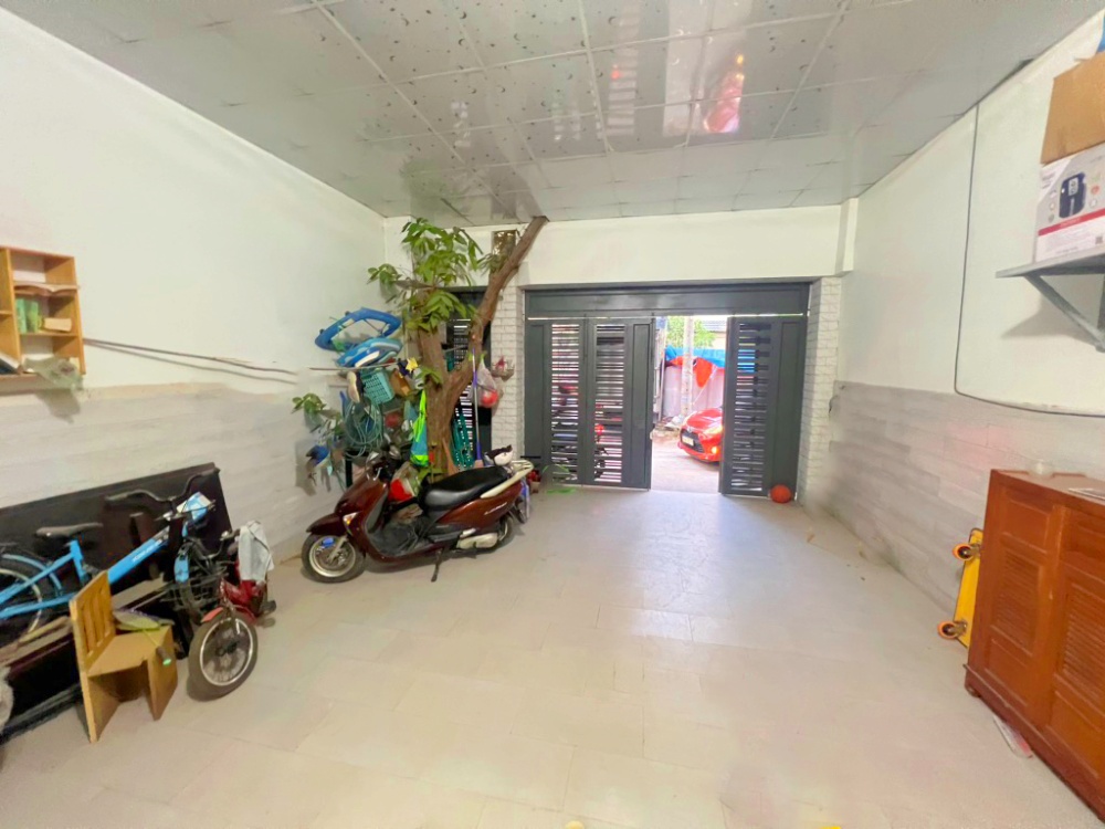 Bán nhà cấp 4 ngay quán cafe Nhà Bên Suối 110m2 chỉ 7 tỷ thương lượng