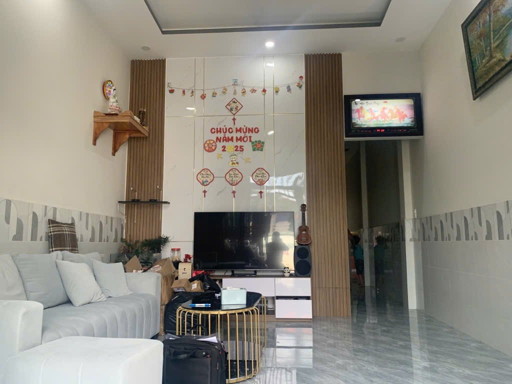 NHÀ ĐẸP GẦN CHỢ ĐẦU MỐI VÀO Ở NGAY (3.85m x 19m) – BÌNH CHIỂU – HẺM XE HƠI TRÁNH – CHỈ 4.4 TỶ