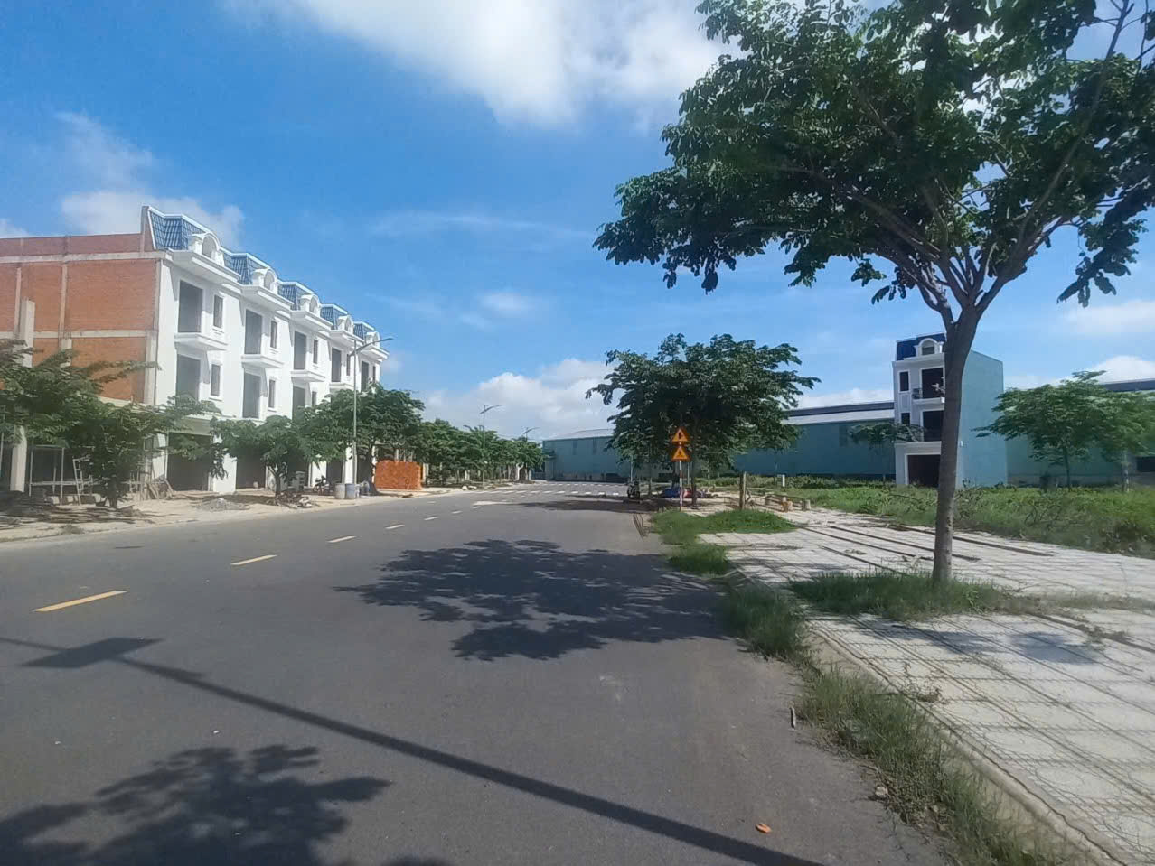 60m2 (5x12) dự án khu nhà ở Minh An, phường An Phú, TPHCM, Giá 1,4 tỉ.